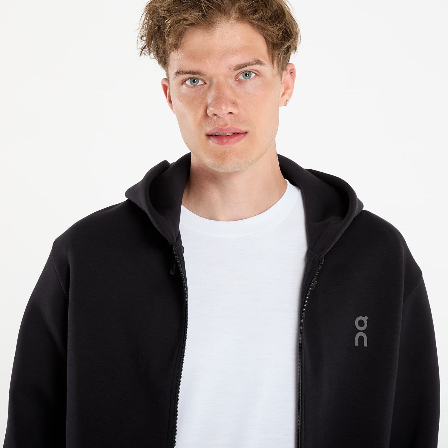 Mikina On Running Focus Tech Zip Hoodie Čierna | 1MF30300553, 1