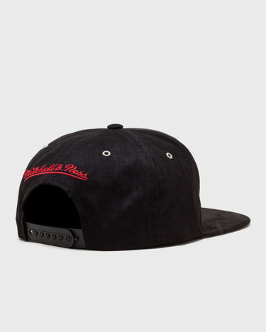 Šiltovka Mitchell & Ness NBA DAY 4 SNAPBACK CHICAGO BULLS Čierna | HHSS5822-CBUYYPPPBKRD, 1