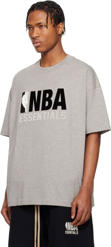 Tričko Fear of God Fear of God ESSENTIALS NBA Short Sleeve T-Shirt Šedá | 125AL244100F, 3