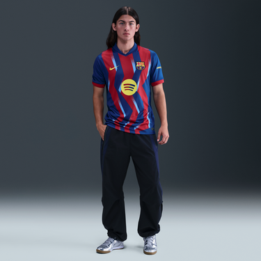 Dres Nike FC Barcelona 2025/26 Stadium Fourth Dri-FIT Football Replica Shirt Rôznofarebný | FZ1304-432, 3