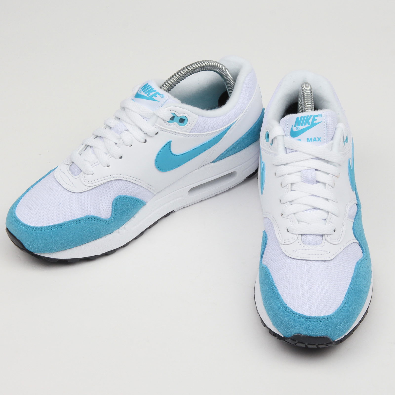 Air Max 1 "White Light Blue Fury" W