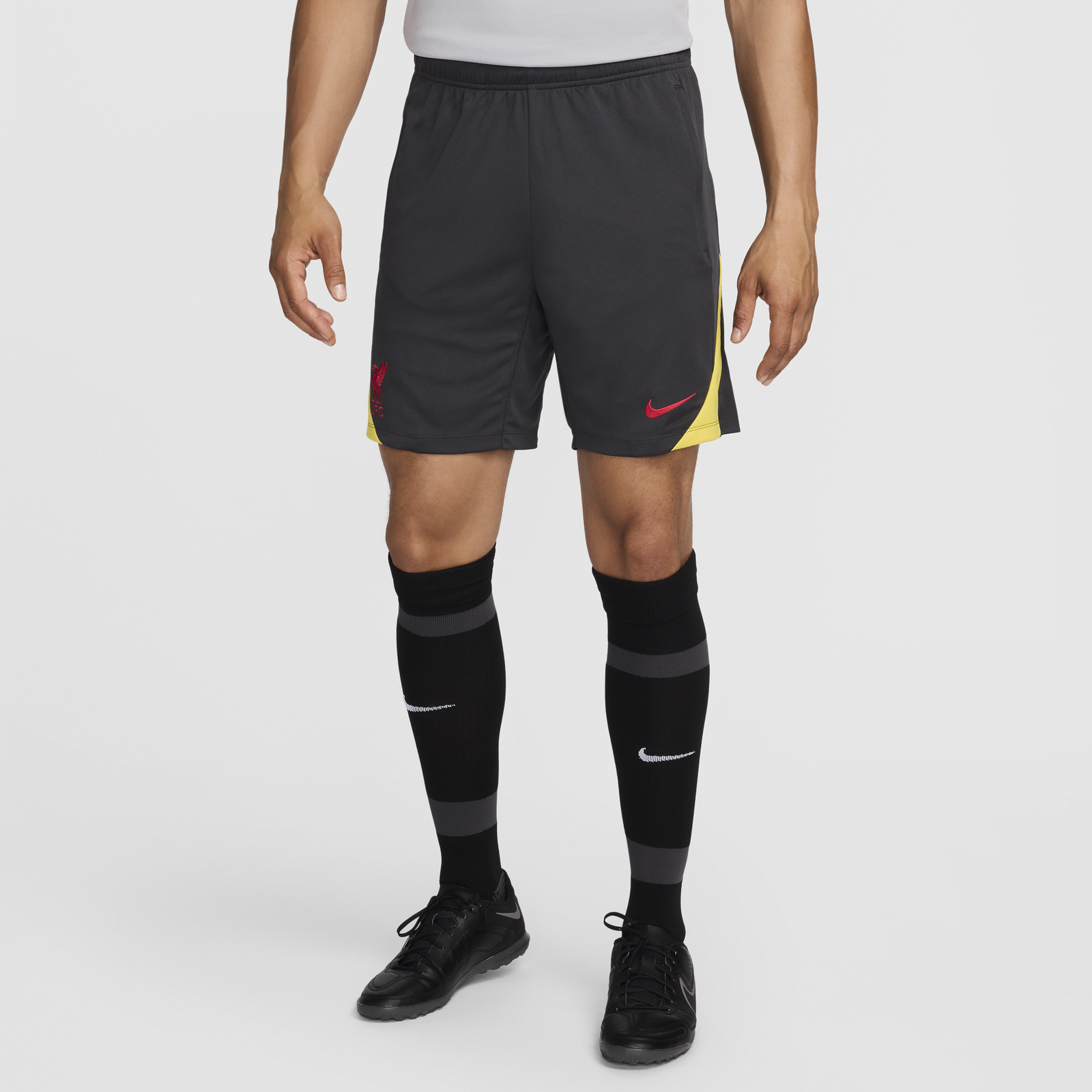 Liverpool FC M NK DF STRK SHORT KZ3R