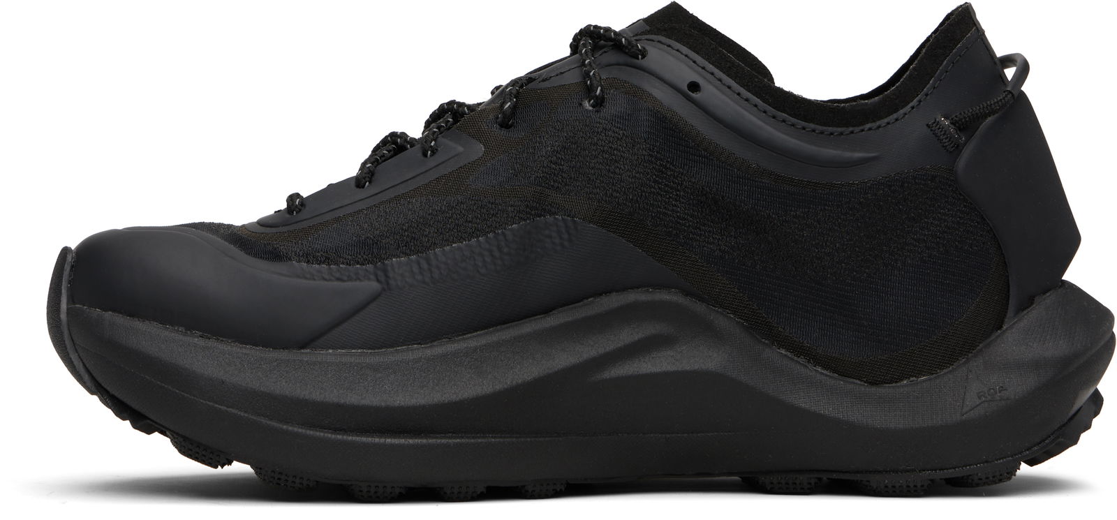 Sella Sneakers