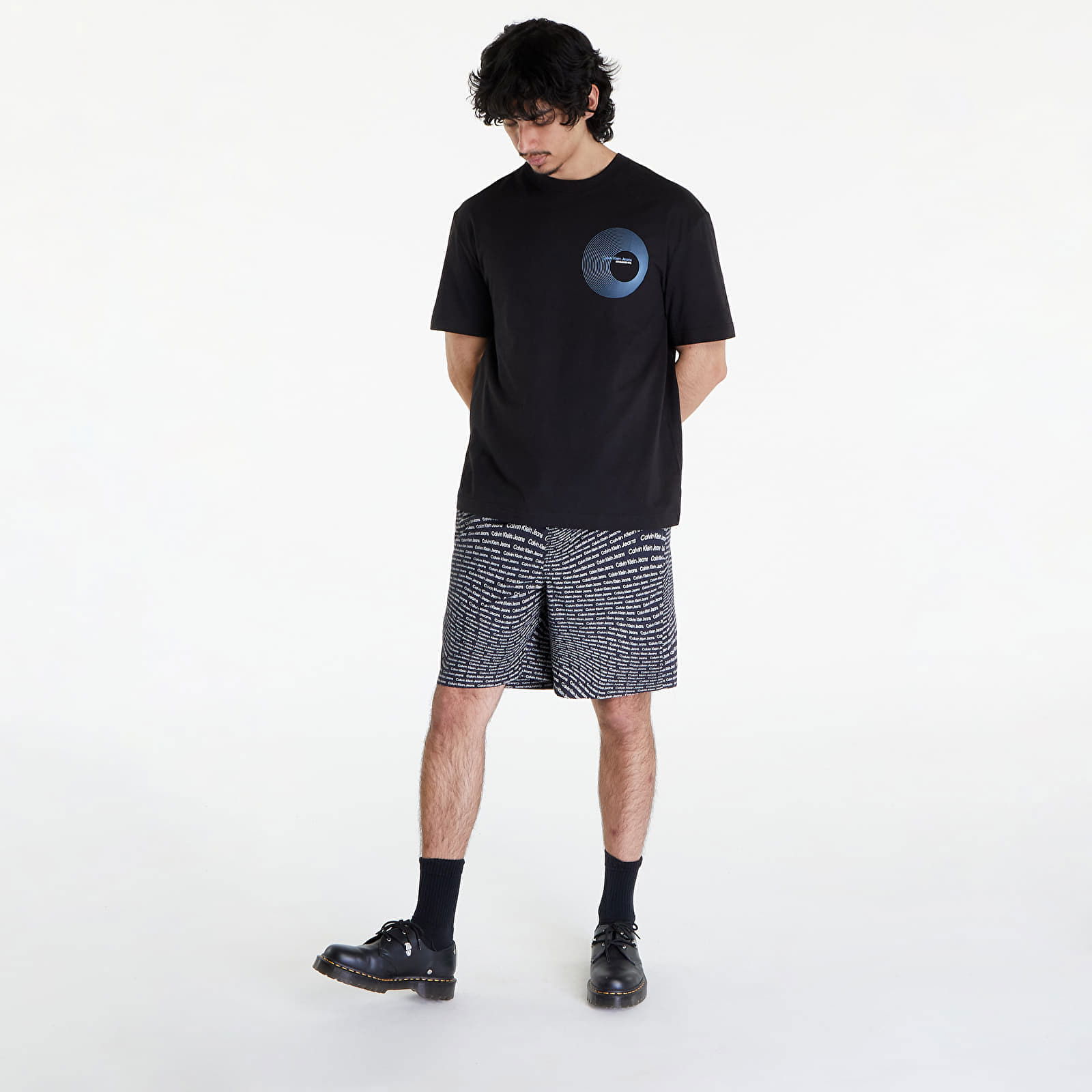 Circle Frequency Logo T-Shirt Black