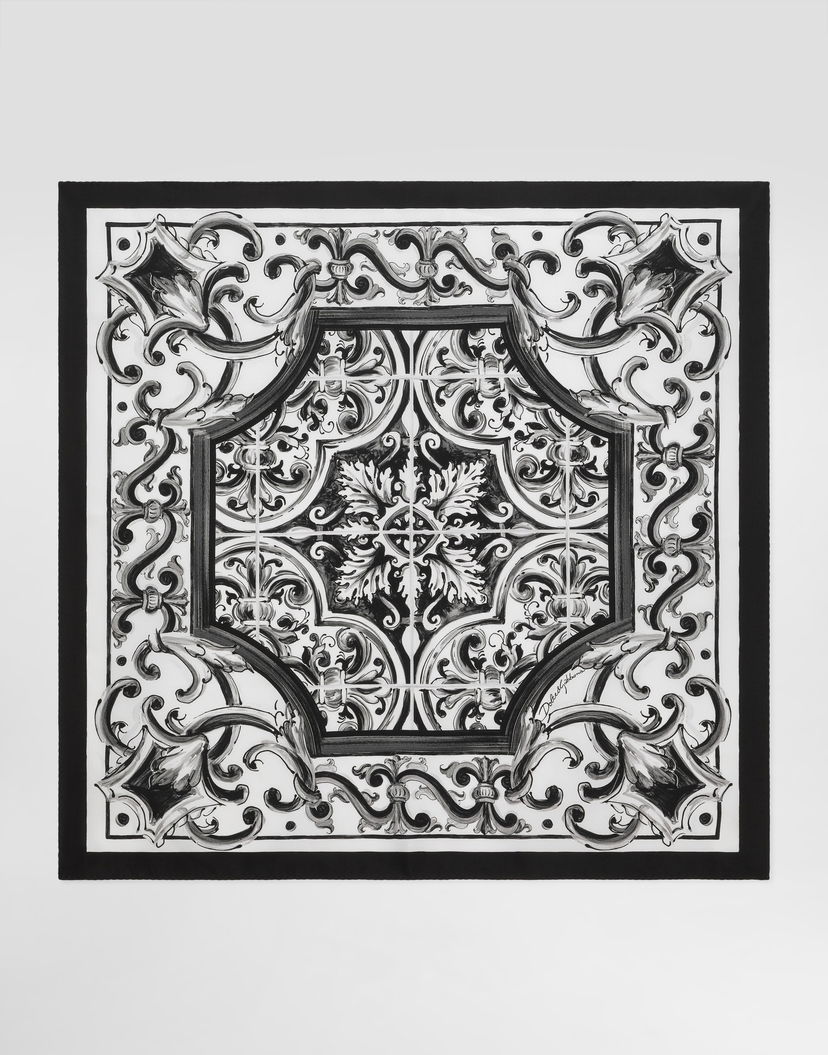 Šál Dolce & Gabbana Dolce & Gabbana Majolica Print Twill Scarf Čierna | GQ704EG0WUNHY5DQ