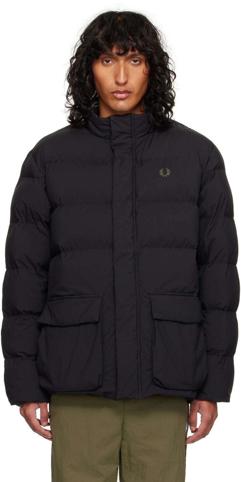 Prešívaná bunda Fred Perry Padded Pocket Detail Jacket Čierna | J8545