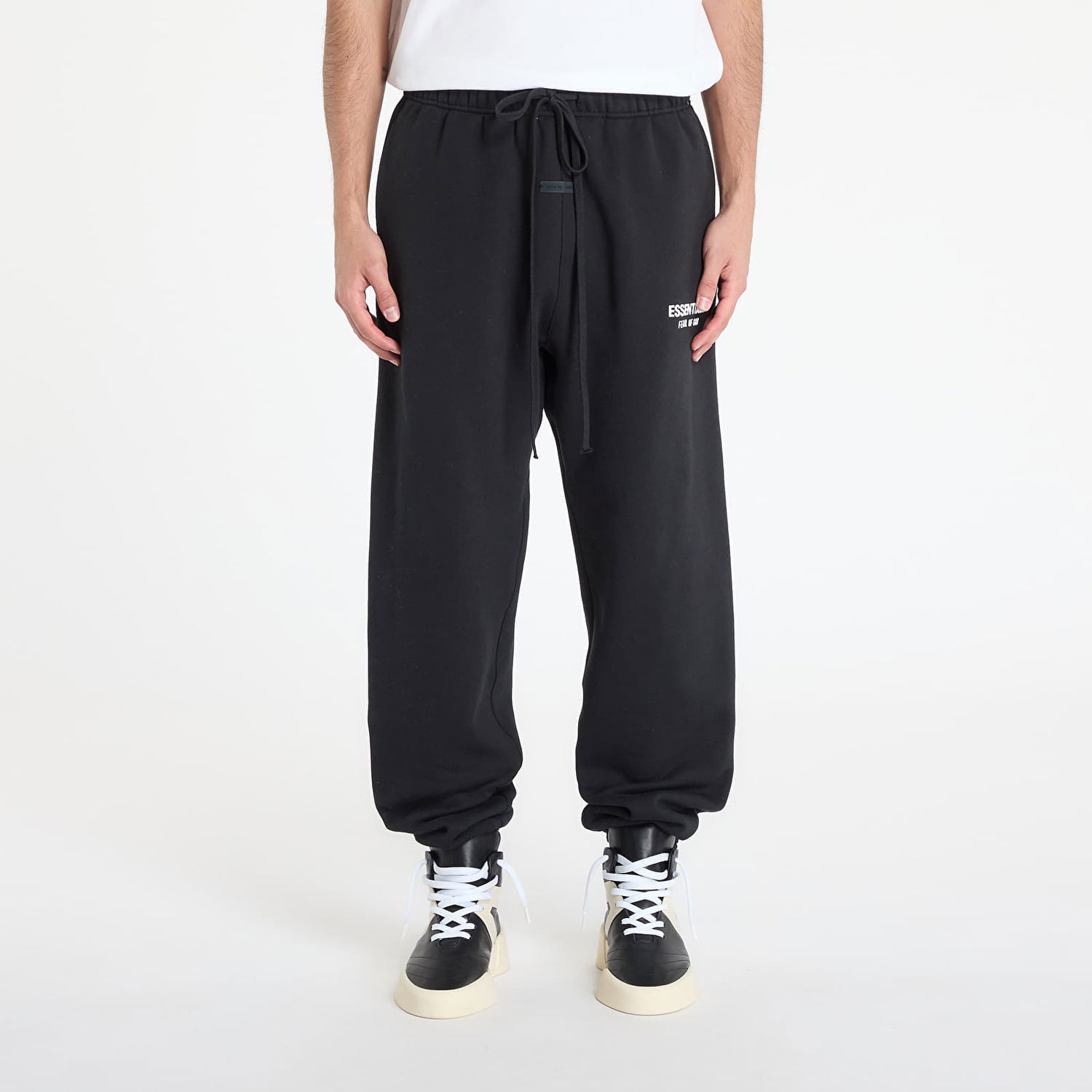Tepláky Fear of God Fear of God Essentials Classic Fit Fleece Sweatpants Čierna | 130AS252020F-861, 0