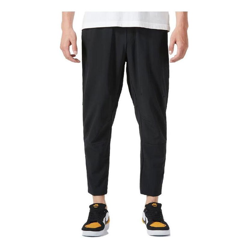 Cargo nohavice Nike Dri-FIT Straight-Leg Multifunctional Pants Čierna | FB7547-010