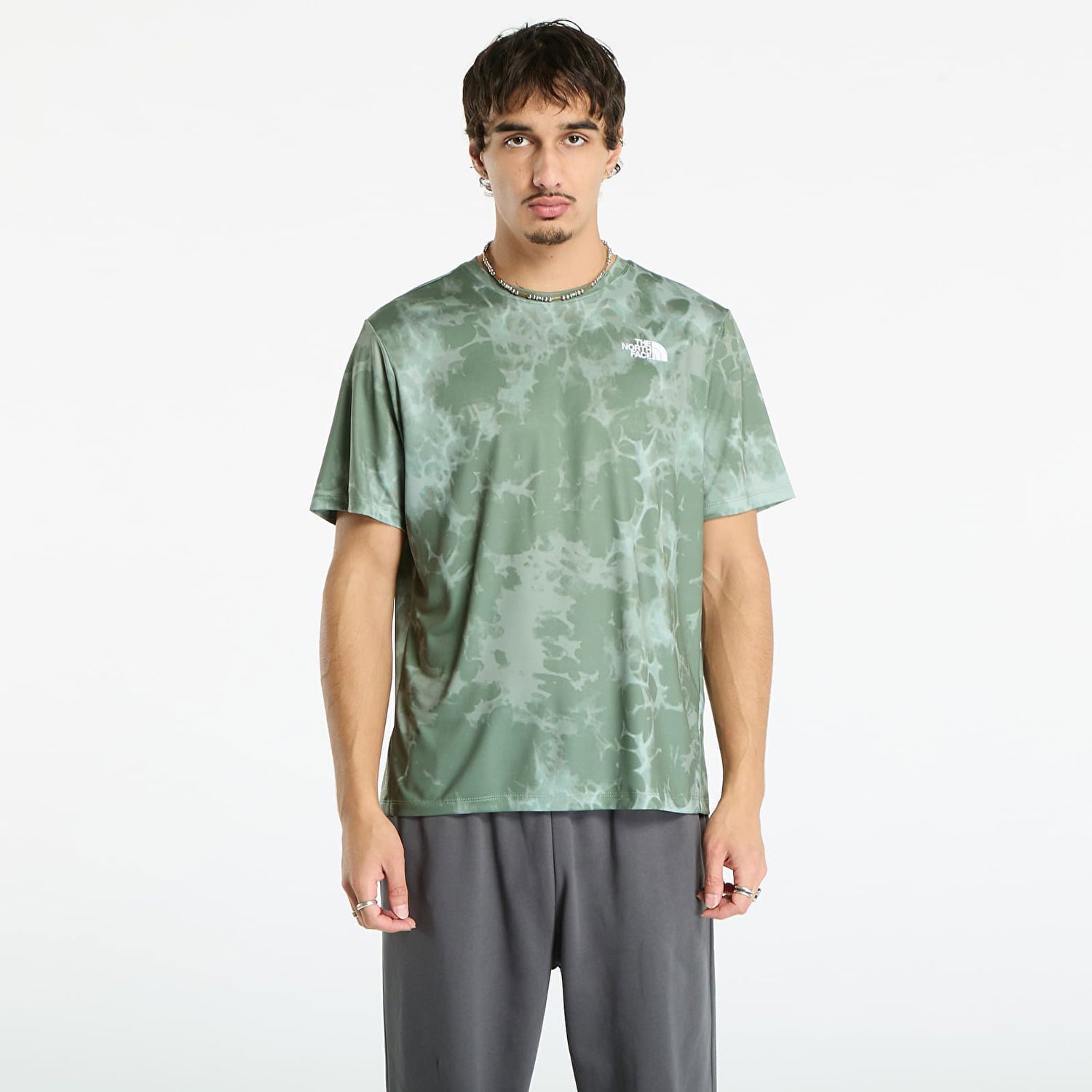 Tričko The North Face T-shirt M 24/7 Short Sleeves Regular Tee Bark Mist Light Refractions Print S Zelené | NF0A8DZDCZO1, 0