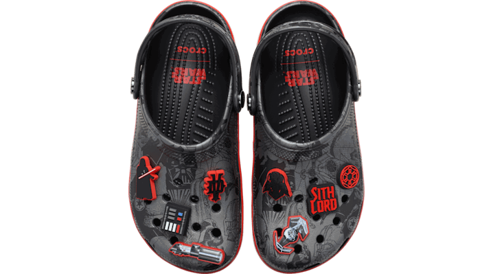 Tenisky a topánky Crocs STAR WARS™ Dark Side Classic Clogs Rôznofarebný | 211508-90H