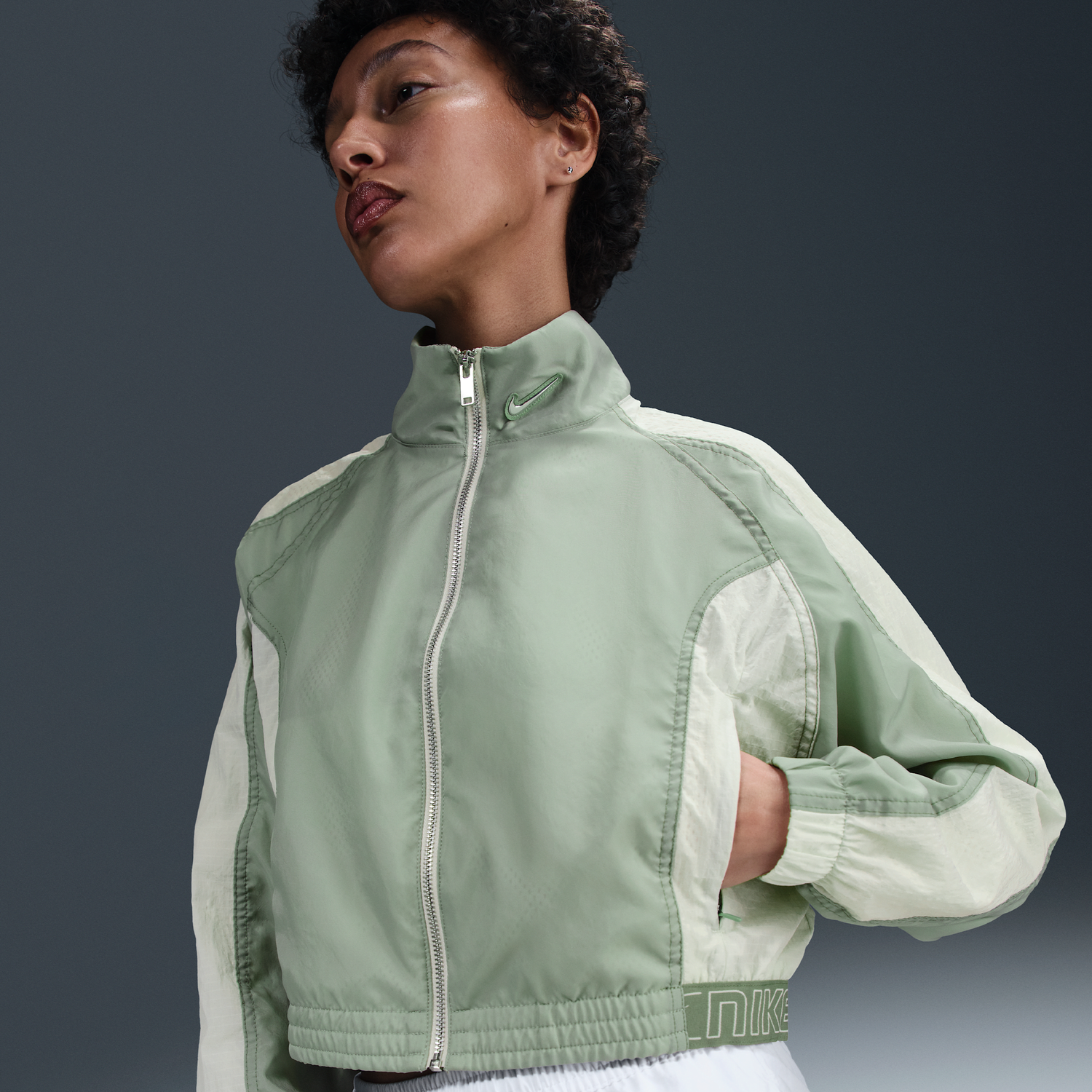 Vetrovka Nike Sportswear Woven Jacket Zelené | HV6523-370, 0
