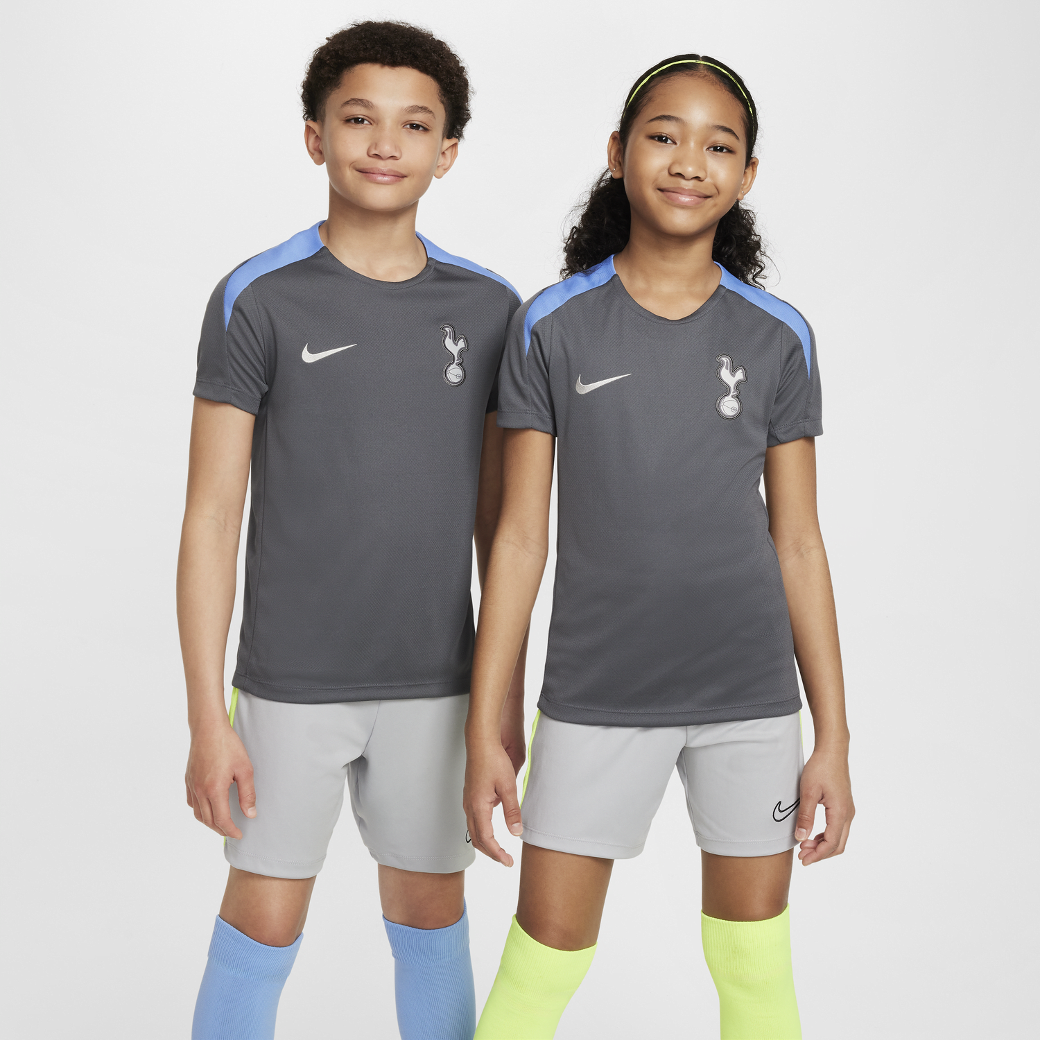Dres Nike Tottenham Hotspur Strike Dri-FIT Short Sleeve Knit Soccer Jersey Šedá | FN9864-024, 1