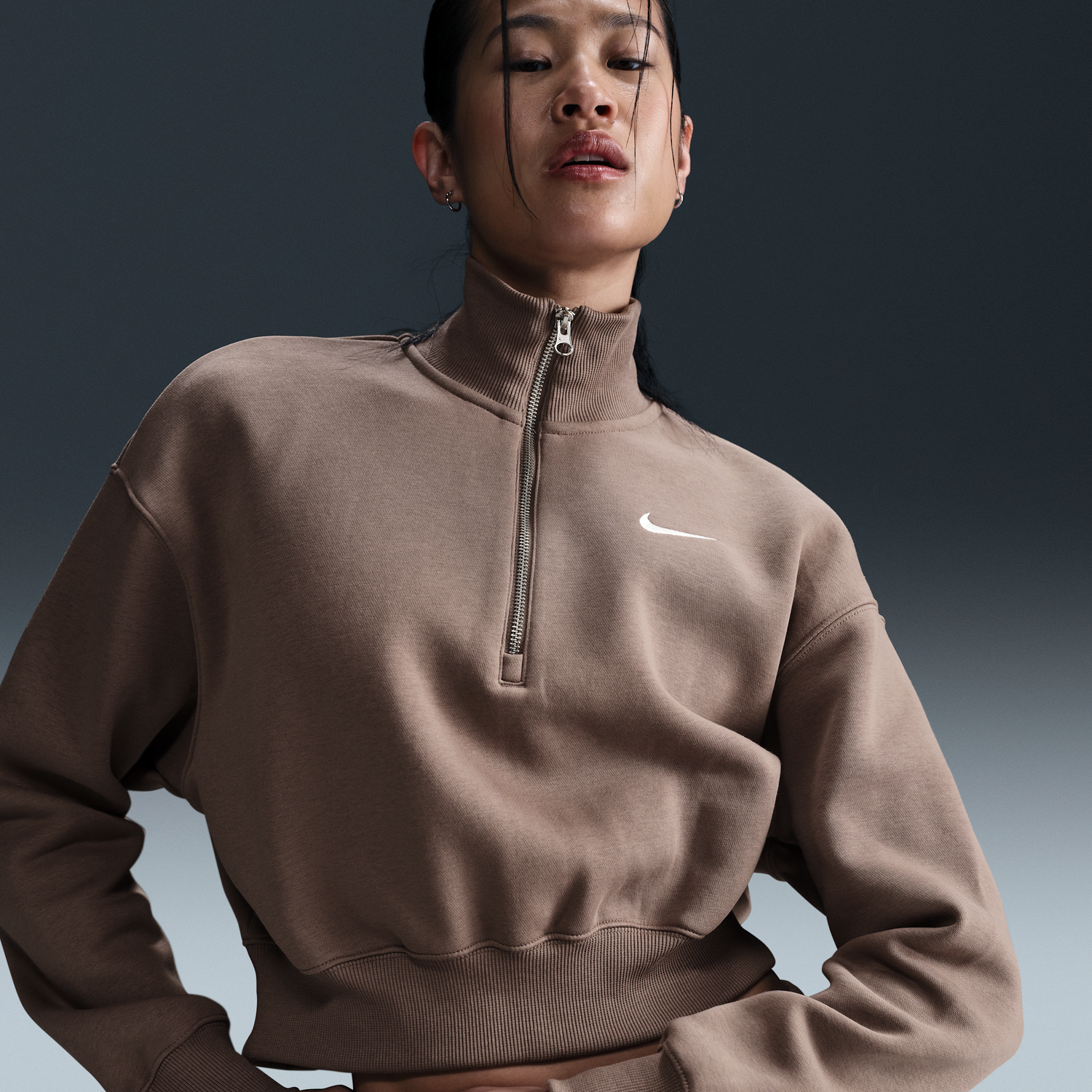 Sveter Nike Sportswear Phoenix Fleece Cropped Half-Zip Sweatshirt Hnedá | DQ5767-233, 1