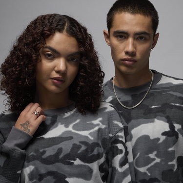 Tričko Jordan T-Shirt Long Sleeve Camo Print Čierna | FV7442-010, 1