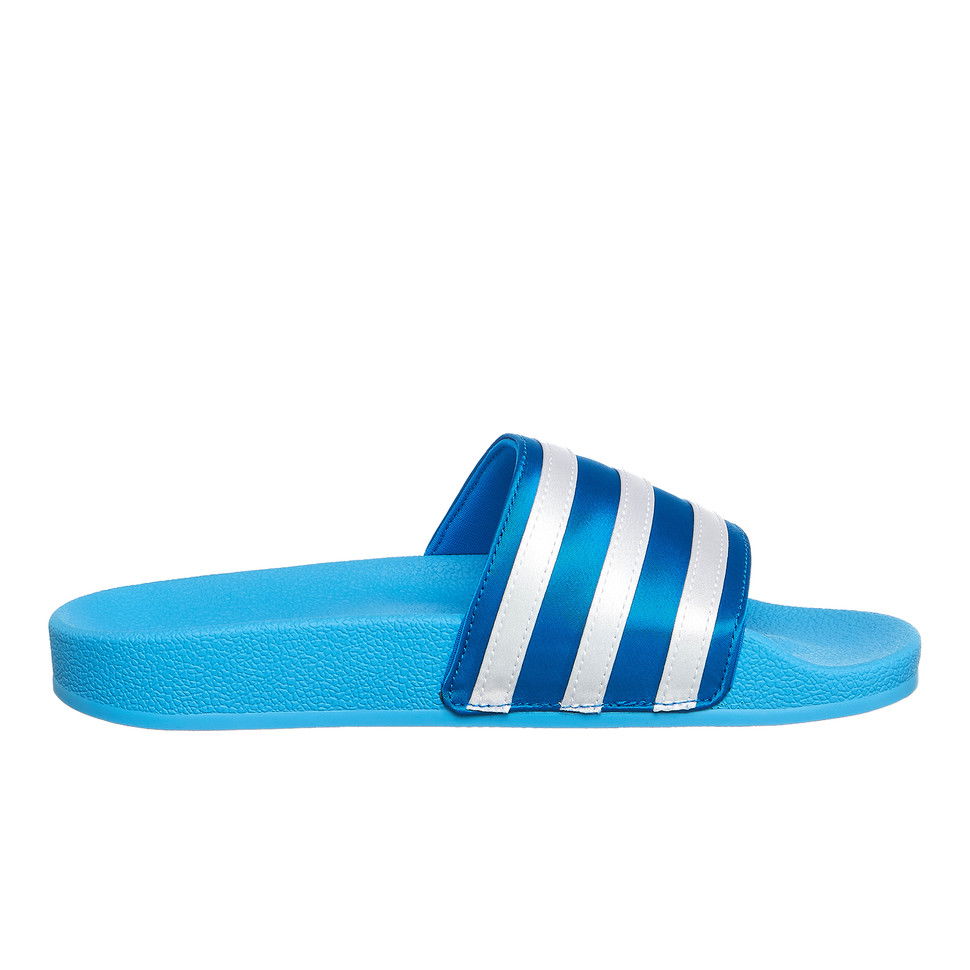 Adilette W