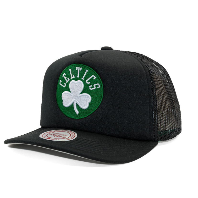 Šiltovka Mitchell & Ness Mitchell & Ness Hidden Trucker Hat Boston Celtics Čierna | HT11408-BCEBLCK