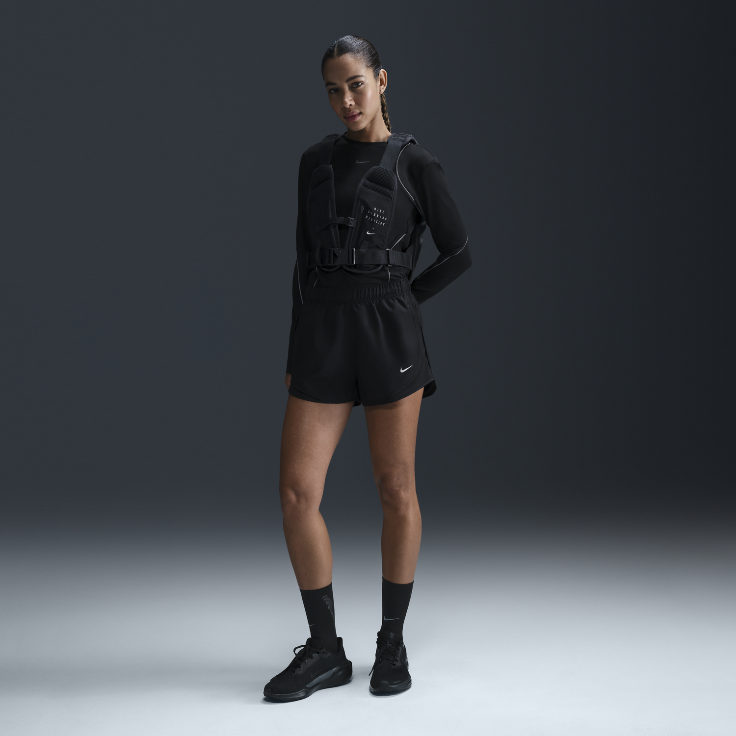 Vesta Nike Tempo Dri-FIT Mid-Rise Running Shorts with Liner Čierna | HM6096-011, 0