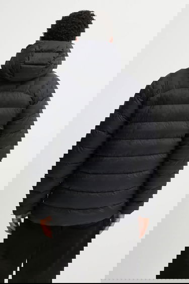 Prešívaná bunda FJÄLLRÄVEN Expedition Hooded Puffer Jacket Čierna | F12500152, 2