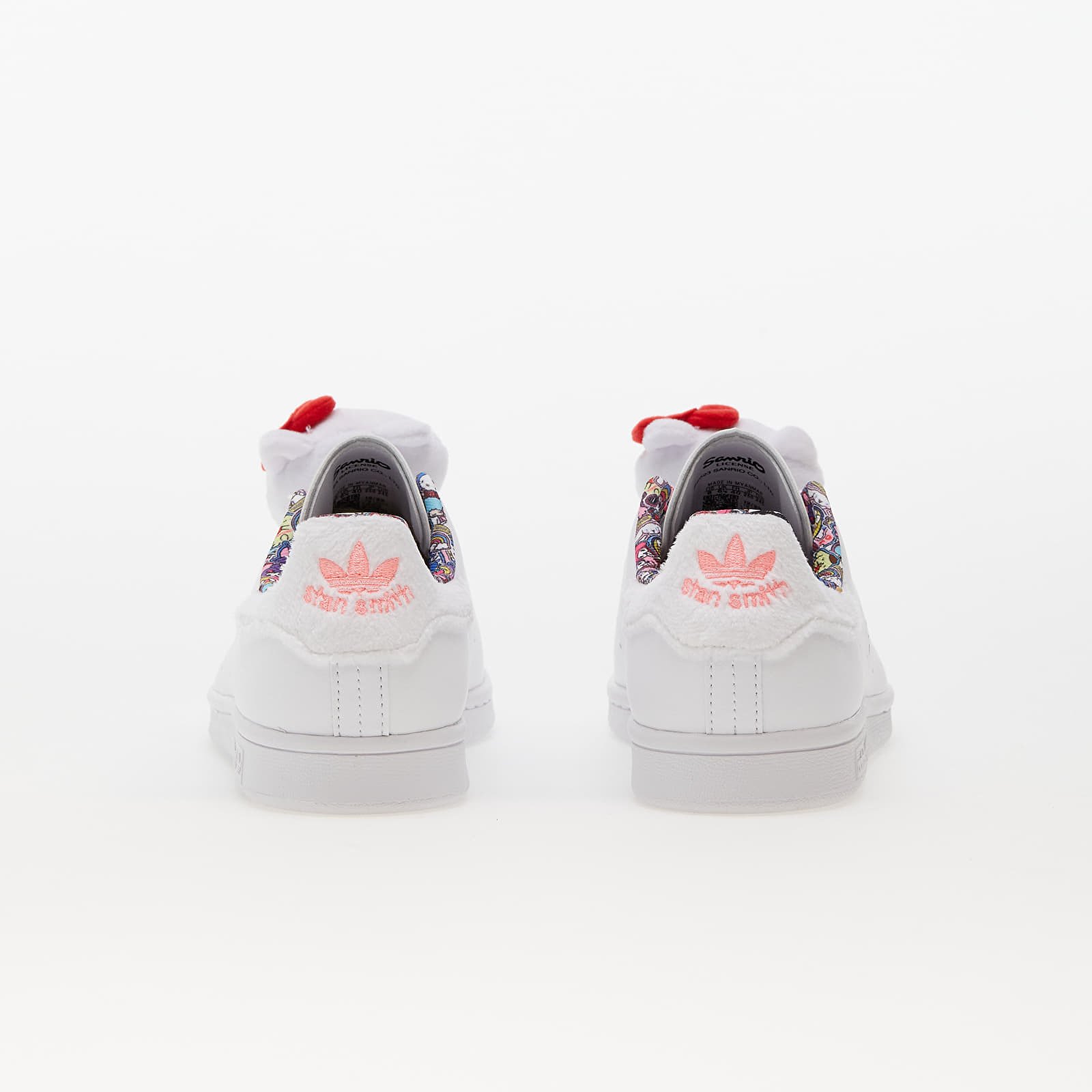 Stan Smith Hello Kitty and Friends
