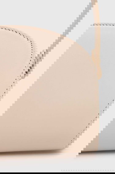 Taška cez rameno A.P.C. Leather Crossbody Bag Sac Demi-Lune Mini Béžová | PXAWV.F61392.AAH, 2