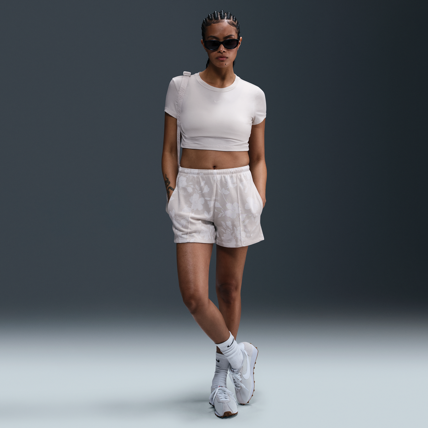 Šortky Nike Nike Sportswear Chill Terry Mid-Rise Printed French Terry Shorts Béžová | HQ5704-104, 0