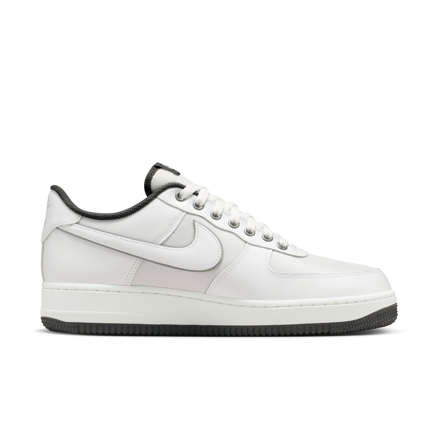 Tenisky a topánky Nike Air Force 1 '07 LV8 Biela | IM6001-121, 1