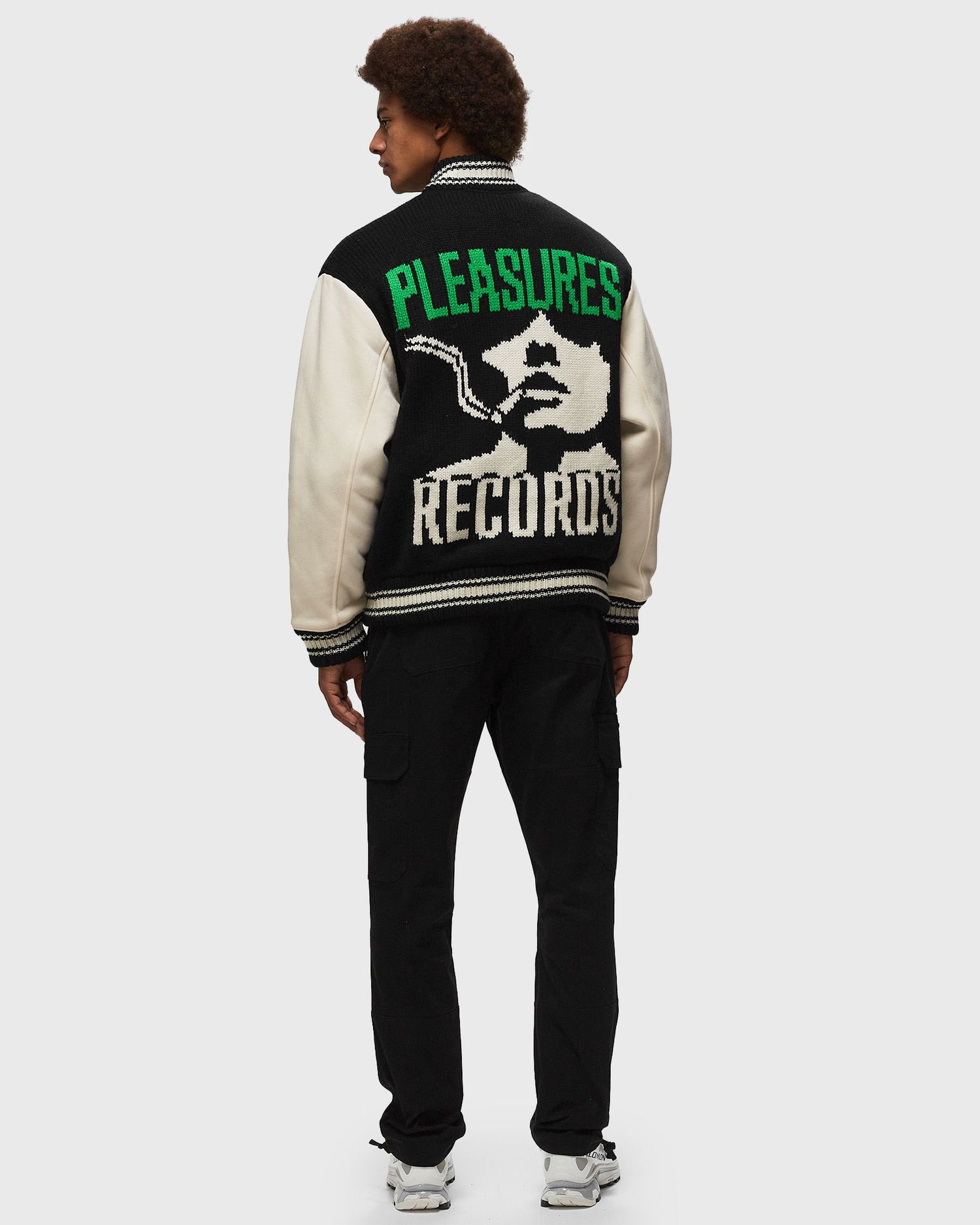 Bomber bunda Pleasures Smoke Knitted Varsity Jacket Čierna | P23W035-BLACK, 1