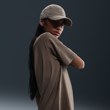 Tričko Nike Sportswear Essential T-Shirt Hnedá | FD4149-233, 3