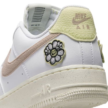 Tenisky a topánky Nike Air Force 1 '07 SE W Biela | DJ6377-100, 3
