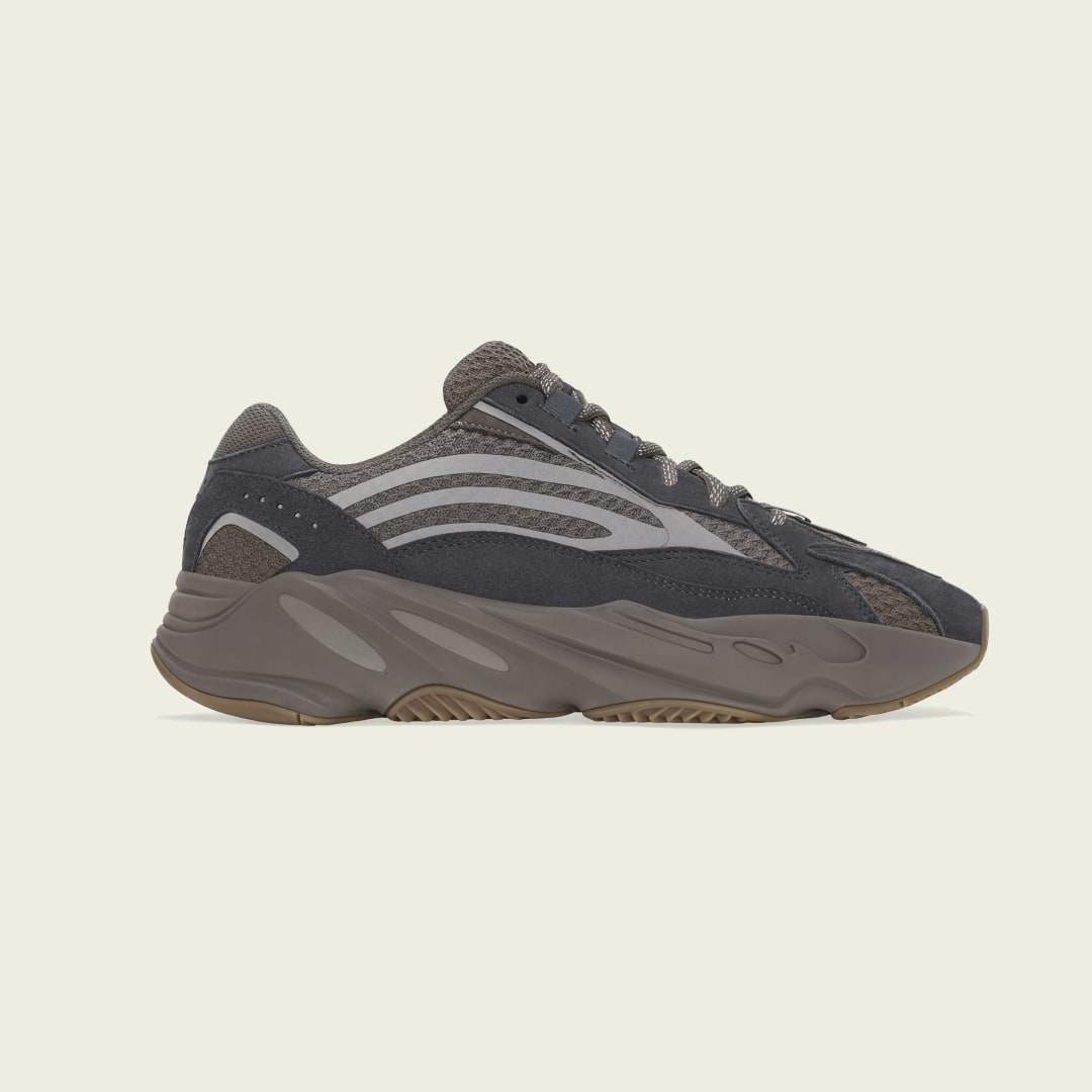 Tenisky a topánky adidas Yeezy Yeezy Boost 700 V2 "Mauve" Béžová | GZ0724, 1