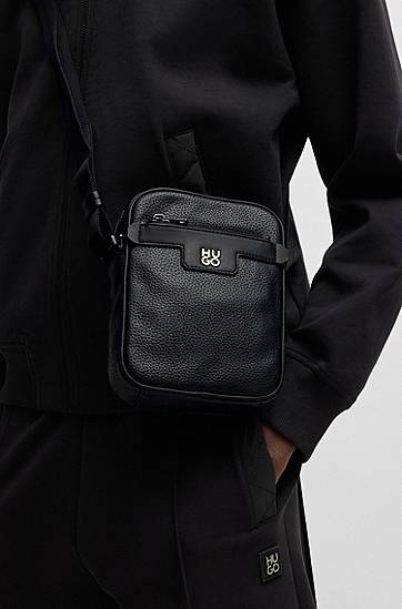 Taška cez rameno BOSS HUGO Grained Faux-Leather Reporter Bag with Stacked-Logo Trim Čierna | 50529484, 1