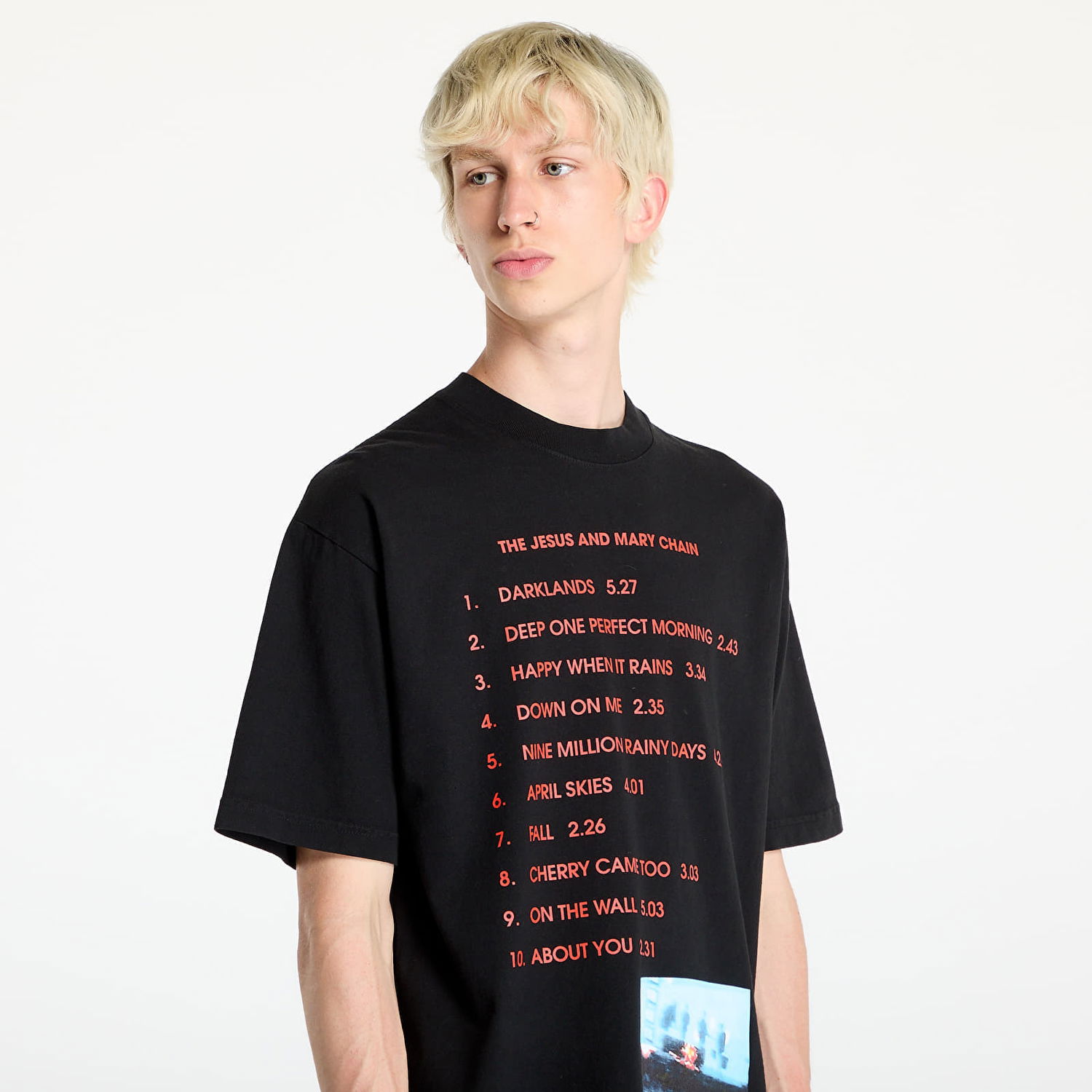 Tričko Pleasures Darklands T-Shirt Black Čierna | P24F076 BLACK, 1