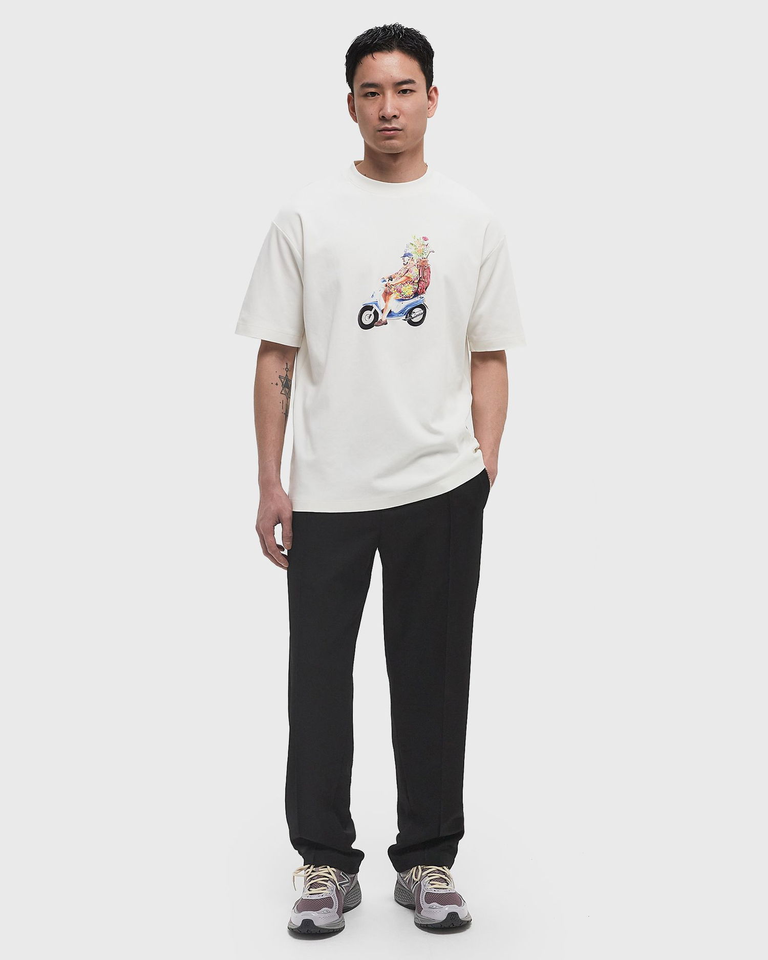 Tričko Drôle de Monsieur Drole de Monsieur Le Golfeur Graphic T-Shirt Biela | G-TS236-CO002-OW, 1