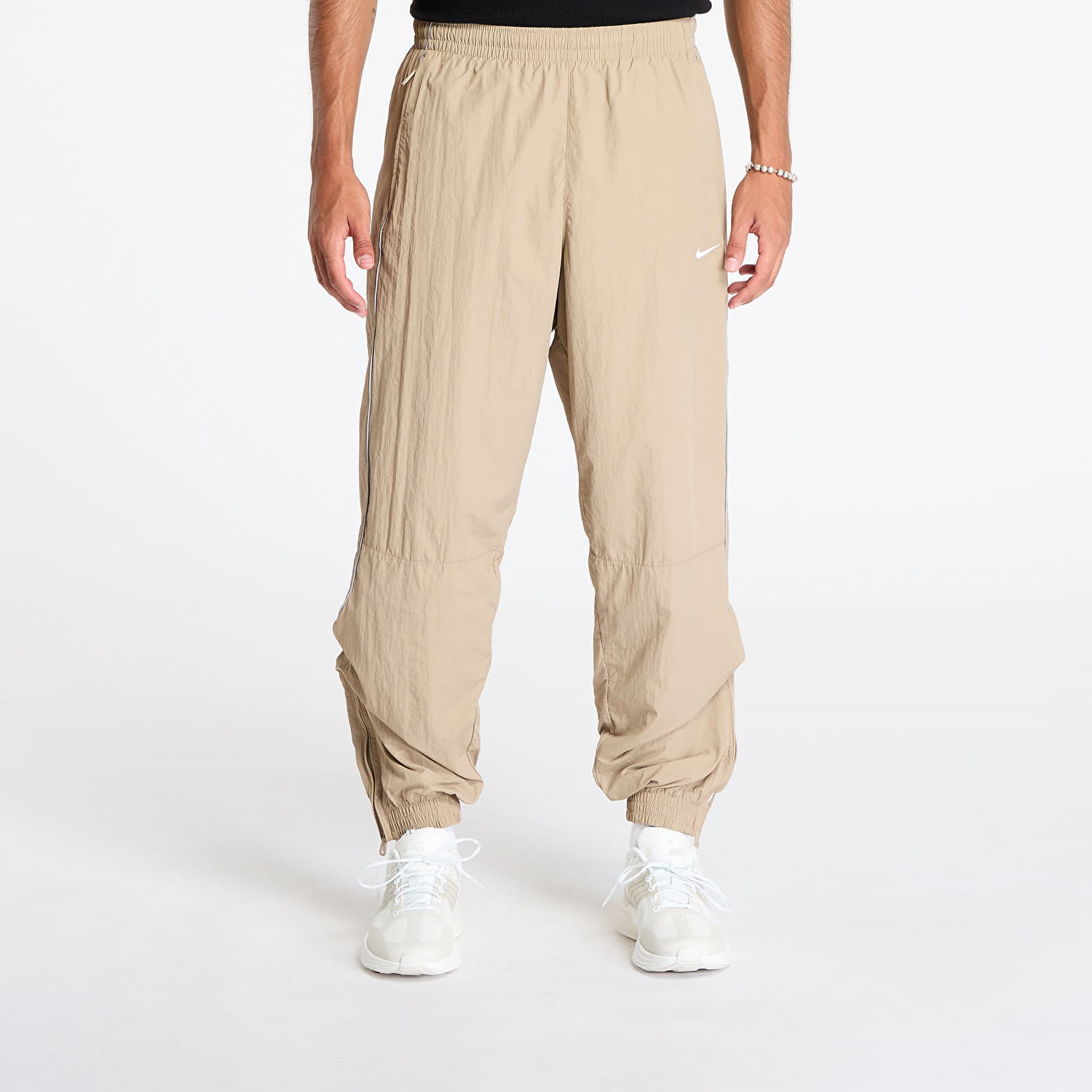 Tepláky Nike Solo Swoosh Track Pants Khaki/ White Béžová | FB8620-247, 0