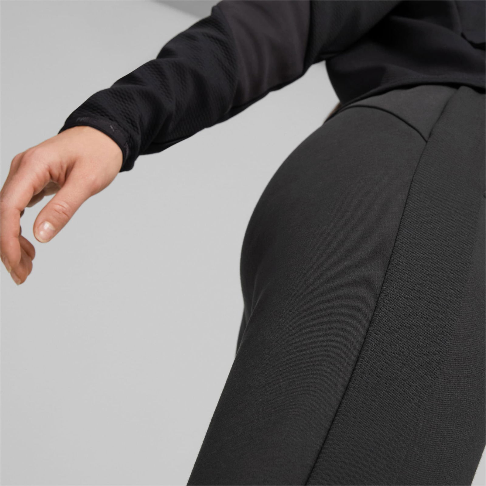 evoStripe Women's High-Waisted Training Pants