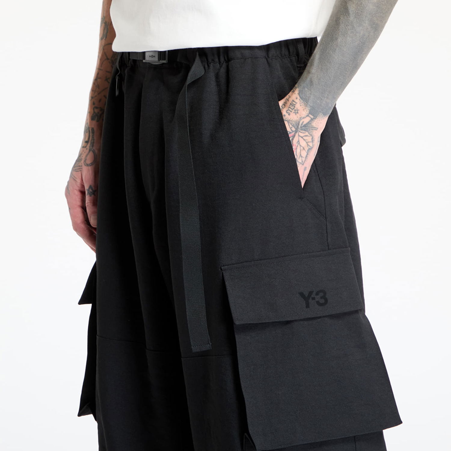 Cargo nohavice Y-3 Sport Uniform Cuffed Cargo Trousers Čierna | JM5494, 1