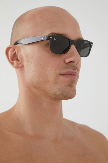 Slnečné okuliare Ray-Ban Sunglasses New Wayfarer Čierna | 0RB2132.902/58.55, 0