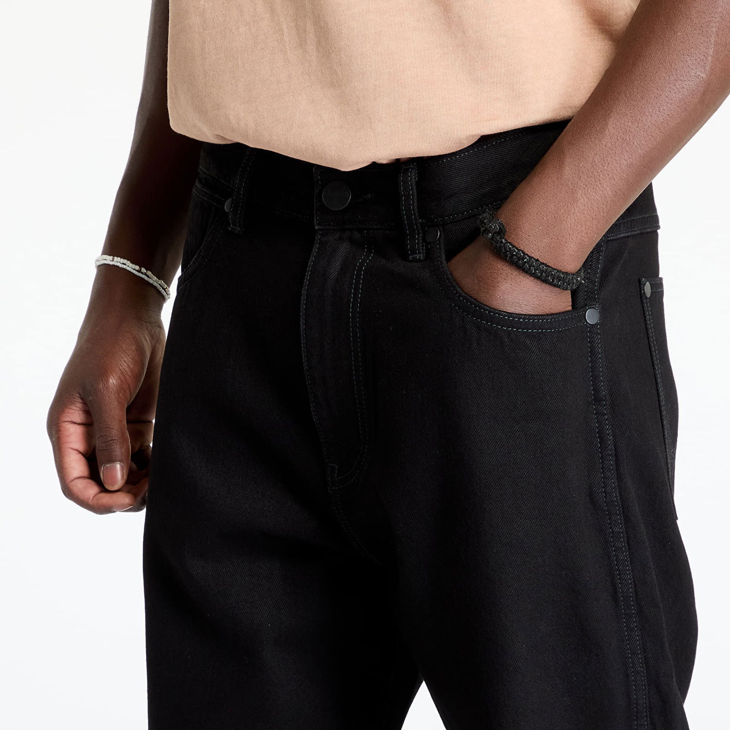 Nohavice Wrangler Pants Frontier Jet Wash Čierna | 112356828, 1
