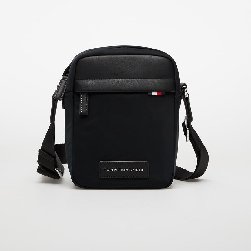 Taška cez rameno Tommy Hilfiger Tommy Hilfiger Nylon Mini Reporter Bag Čierna | AM0AM13618 BDS
