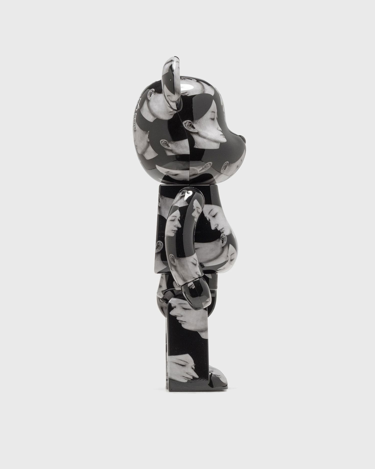 Zberateľské Medicom Toy Black Scandal MULTIPLE SELVES 1000% BE@RBRICK Figure Čierna | MED1114, 1