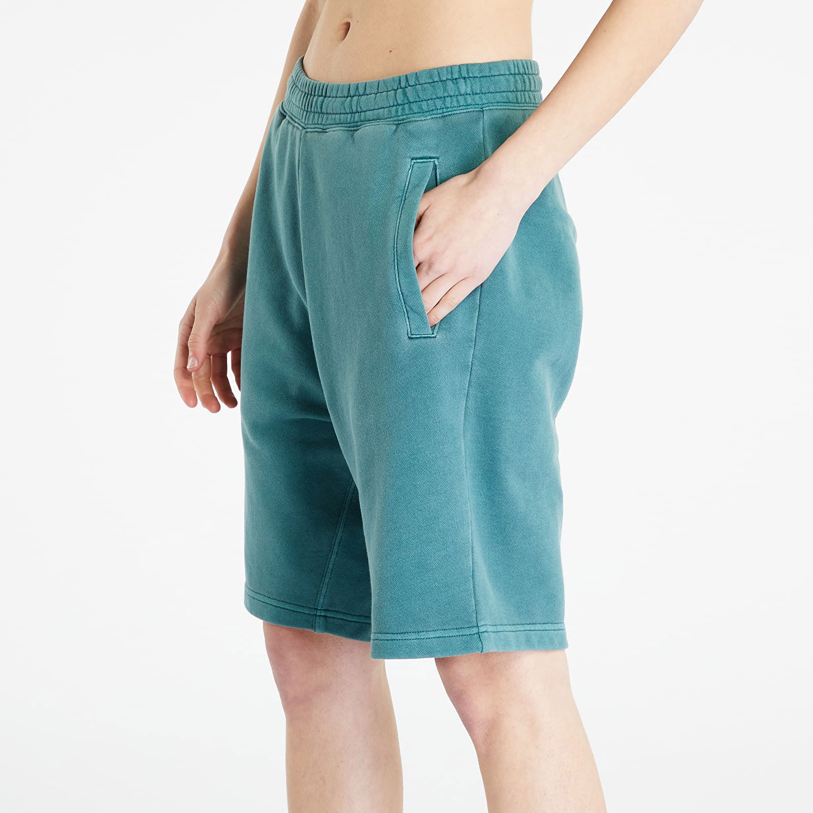 Nelson Sweat Short Botanic Garment Dyed