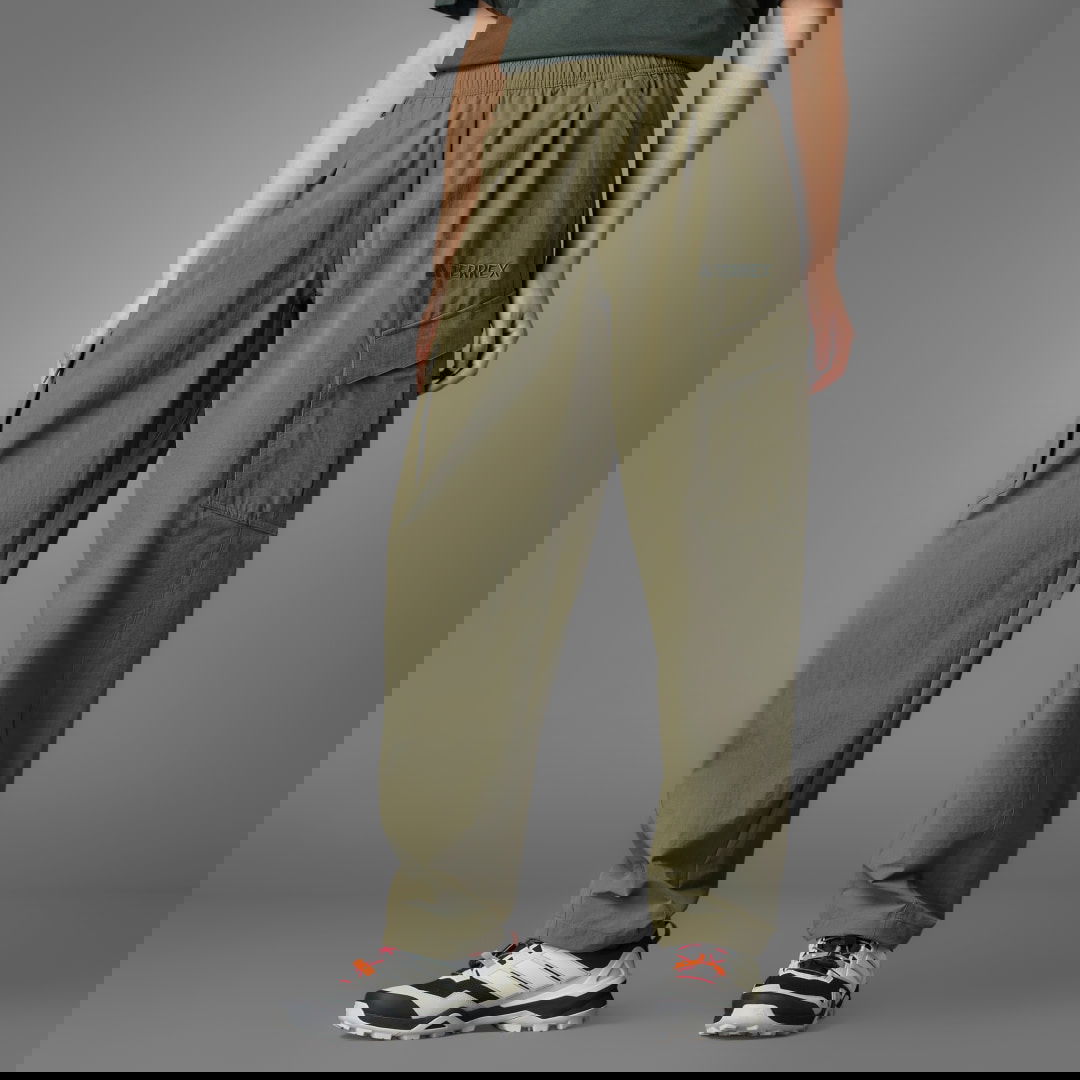 Cargo nohavice adidas Performance Terrex Xploric Cargo Pants Zelené | JF3701, 0
