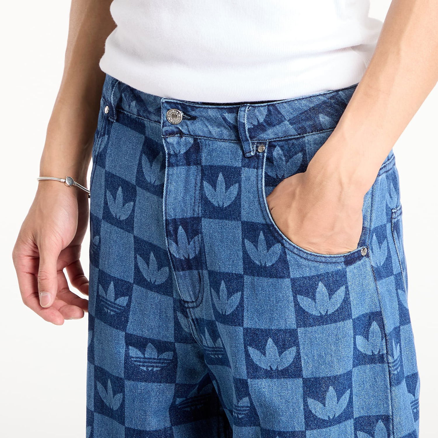 Džínsy adidas Performance Allover Print Monogram Straight-Leg Jeans Modrá | JY2993, 1