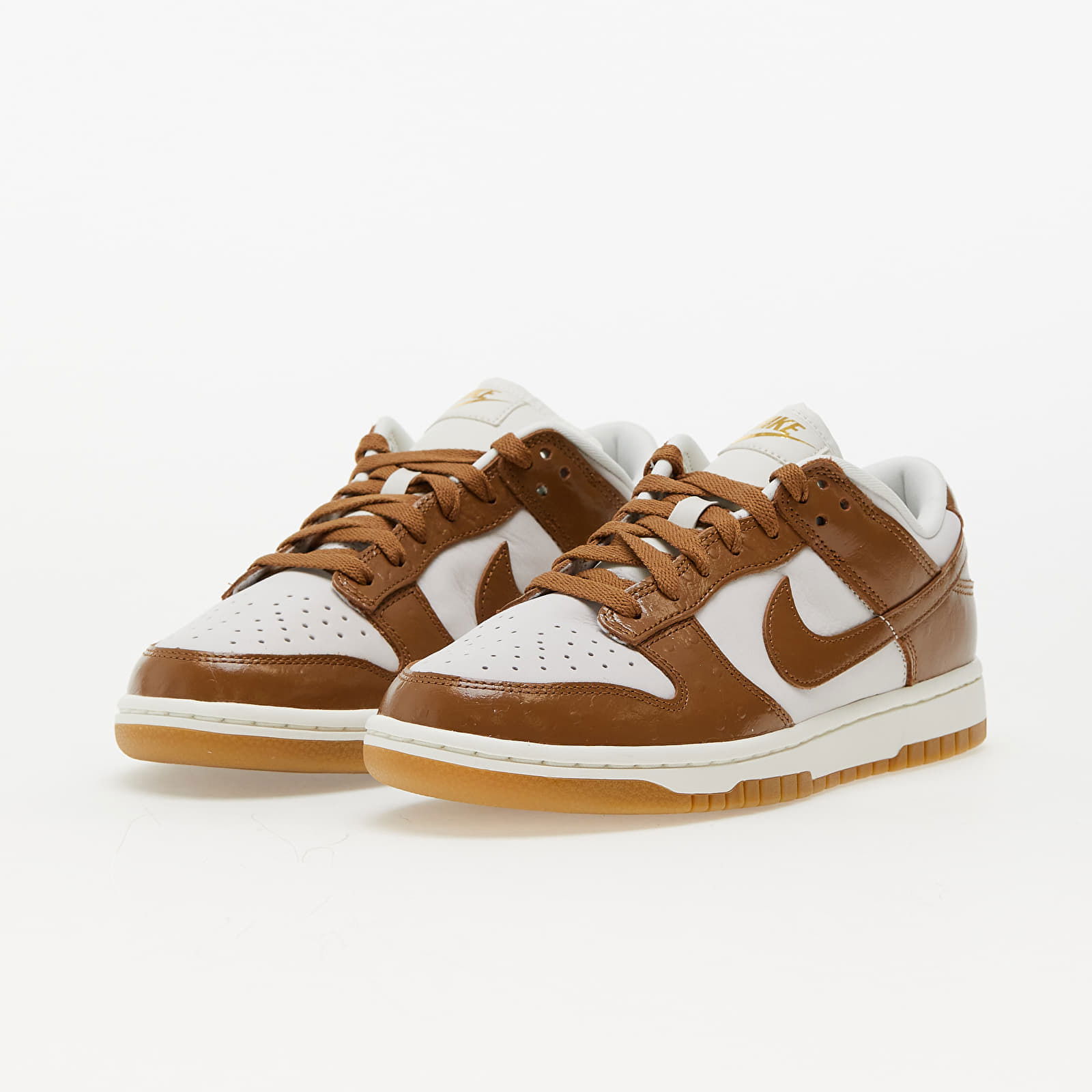 Dunk Low LX "Ale Brown" W