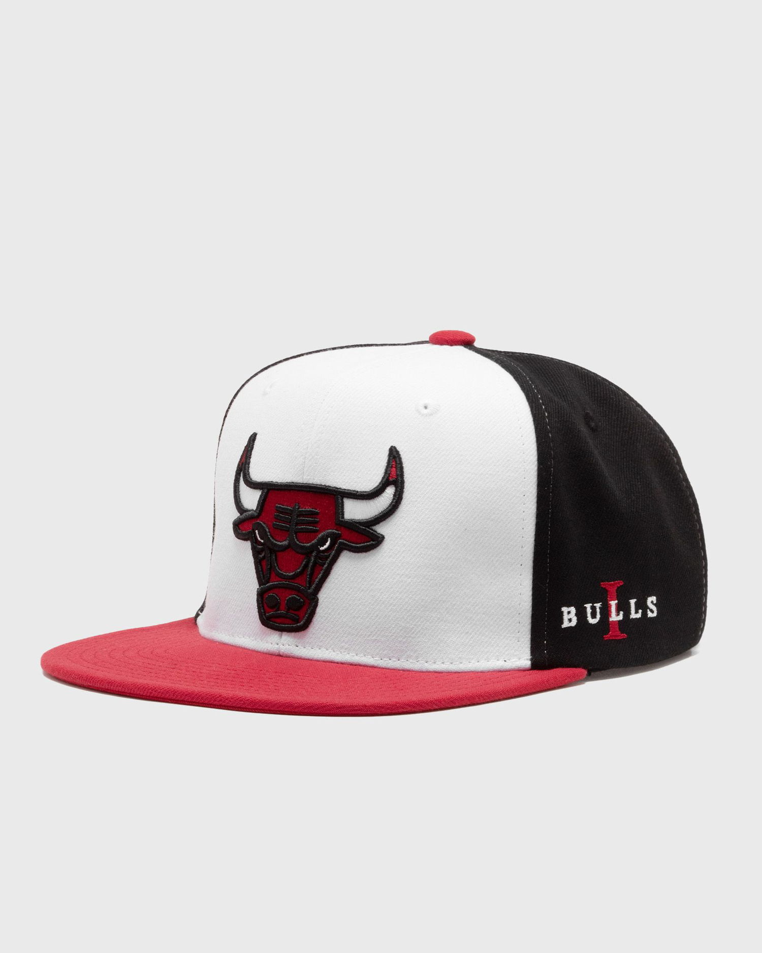 Šiltovka Mitchell & Ness NBA CORE I SNAPBACK CHICAGO BULLS Biela | HHSS6742-CBUYYPPPWHRD, 0