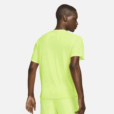 Tričko Nike Nike Dri-FIT Miler Men's Running T-Shirt Žltá | cu5992-702, 3