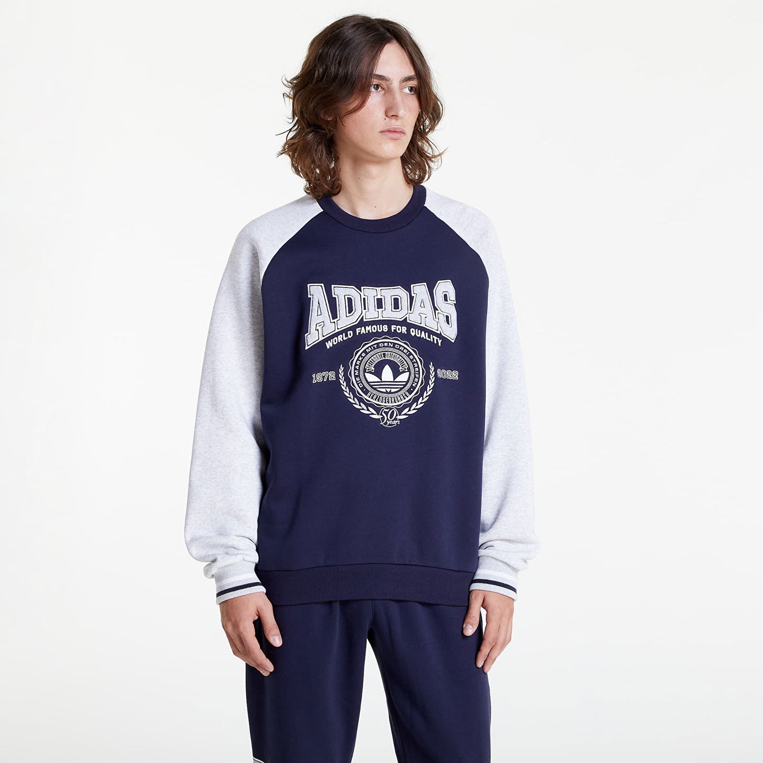 Mikina adidas Originals Fleece Varsity Crewneck Sweatshirt Legend Ink Navy | HY6041, 1