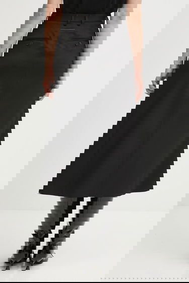 Sukňa Maison Margiela MM6 Maison Margiela Wool Blend Midi A-Line Skirt with Front Pockets Čierna | S52MI0021.S47848.900, 2