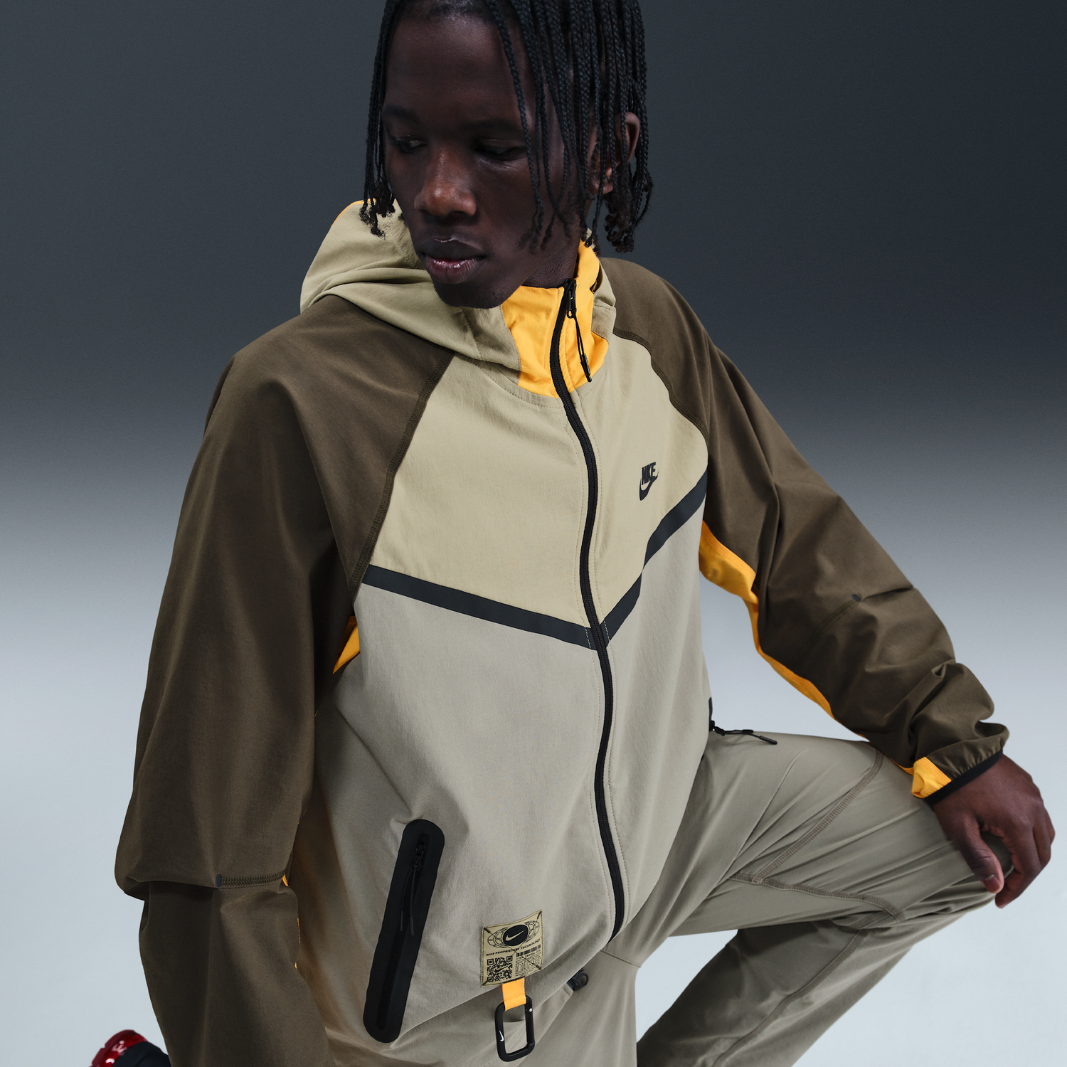 Vetrovka Nike Tech Windrunner Woven Full-Zip Jacket Hnedá | IB8956-276, 1