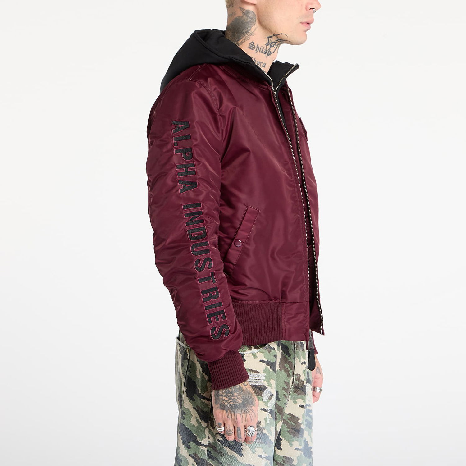 Bomber bunda Alpha Industries MA-1 D-Tec Sleeve Embroidery Bomber Jacket Vínová | 133104-608, 1